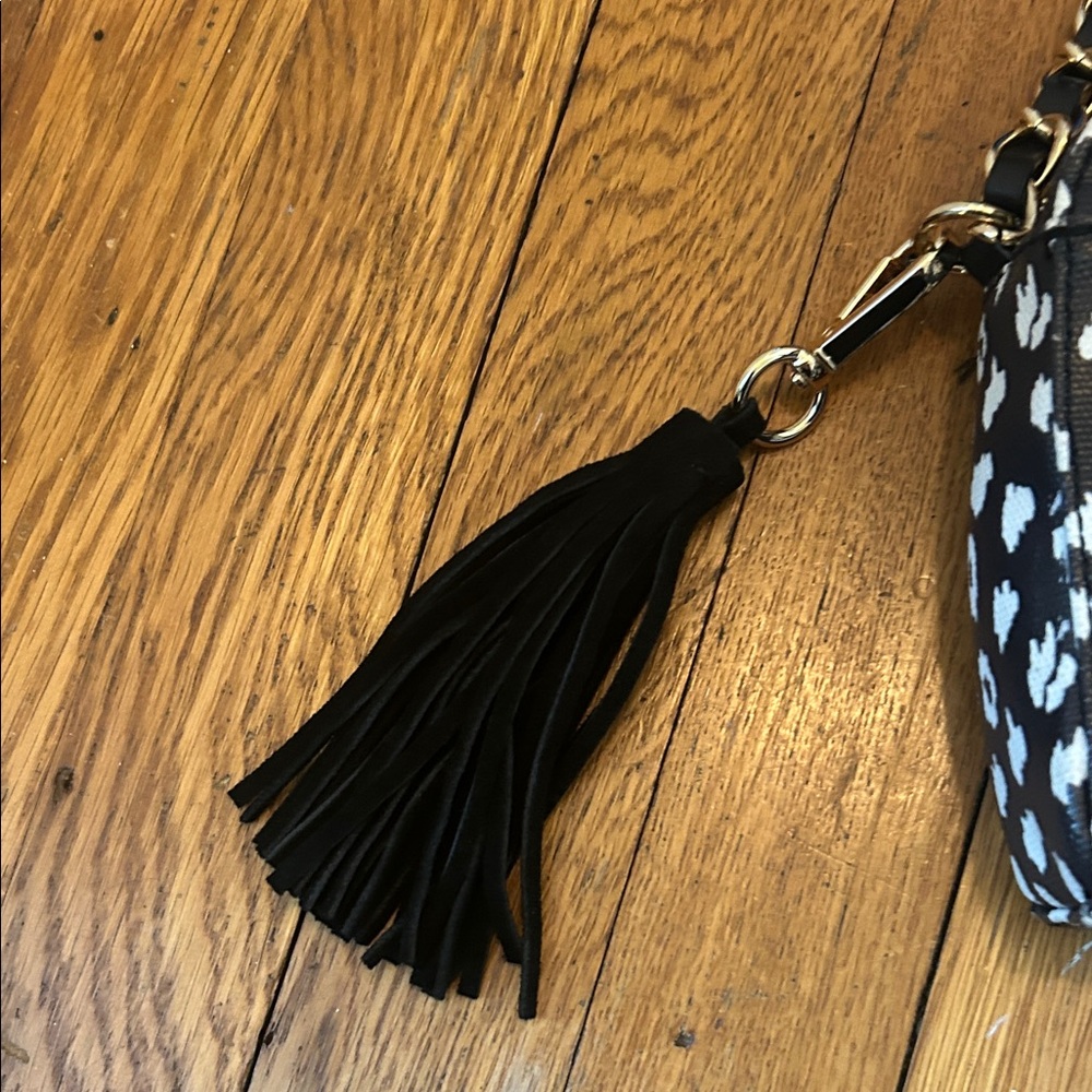 Dena Stylish Black and White Women's Bag, with credit card case like new - Picture 4 of 7